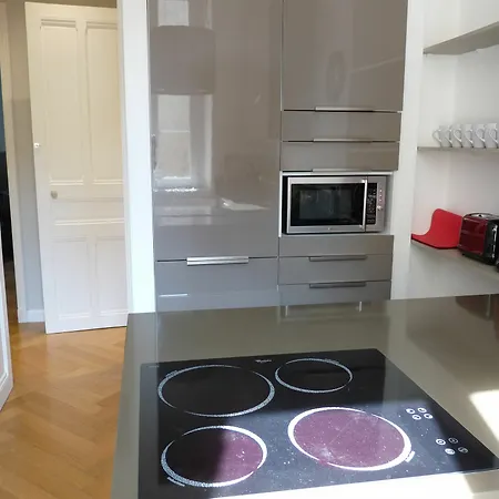Carnot 50 Apartment *